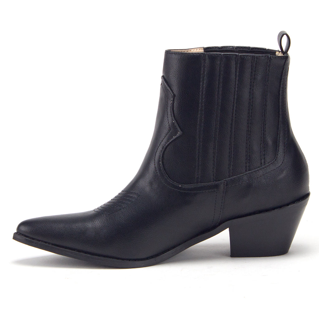 Black-3_be2b4650-03f4-4d42-